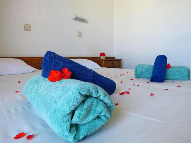 Hotel Margaret Кремасти Экстерьер фото